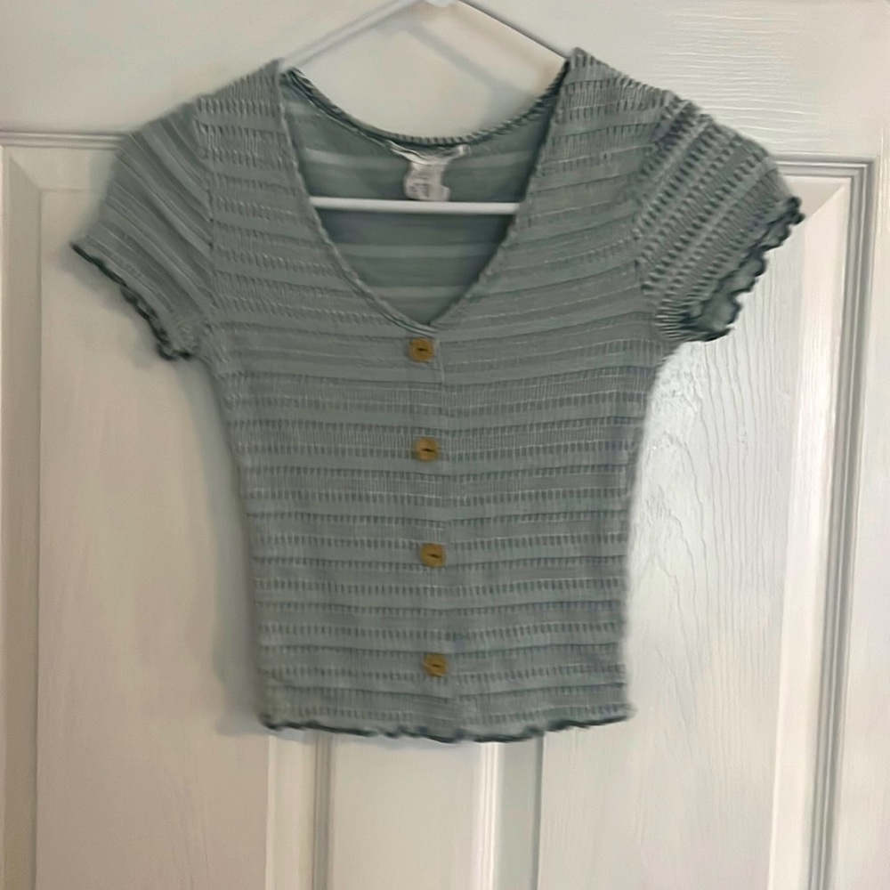 Crop top